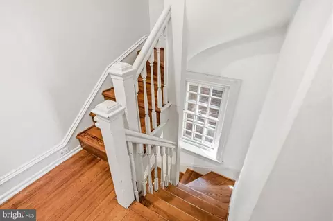 Entry Way - 443 Saint Davids Ave, Wayne, PA 19087 photo 9 of 10