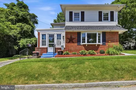 409 Michigan Ave, Swarthmore, PA 19081