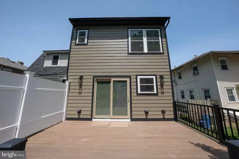 Exterior - 256 Willow Ave, Wayne, PA 19087 photo 1 of 5