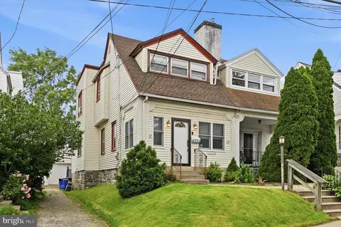 1210 Harding Dr, Havertown, PA 19083
