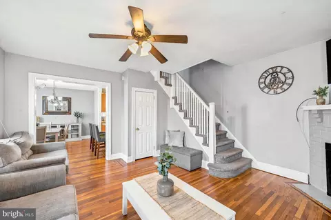 1210 Harding Dr, Havertown, PA 19083