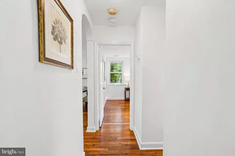 Entry Way - 500 E Lancaster Ave #105C, Wayne, PA 19087 photo 3 of 3