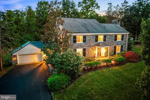 Exterior - 400 Meadowbrook Ave, Wayne, PA 19087 photo 12 of 12