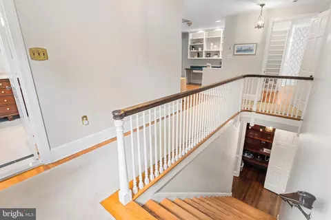 Entry Way - 400 Meadowbrook Ave, Wayne, PA 19087 photo 11 of 11