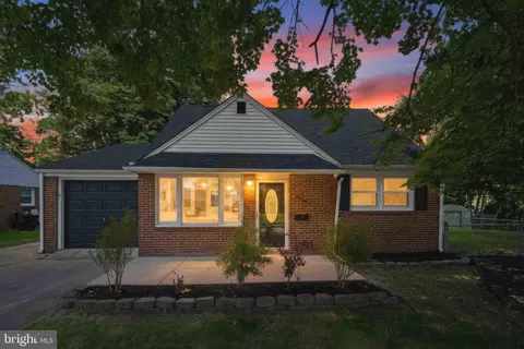 532 Lindsay St, Ridley Park, PA 19078