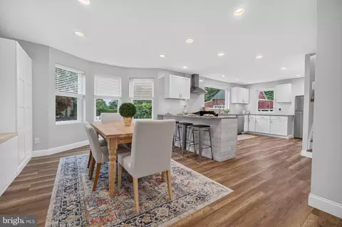 1137 Naamans Creek Rd, Garnet Valley, PA 19060