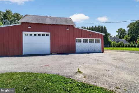 1137 Naamans Creek Rd, Garnet Valley, PA 19060