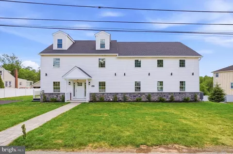 4326 Florida Ave, Newtown Square, PA 19073