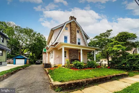 227 S Fairview Ave, Darby, PA 19082