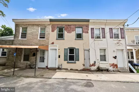 103 9th, Brookhaven, PA 19015