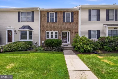 1106 N Glen Dr #1106, Glen Mills, PA 19342