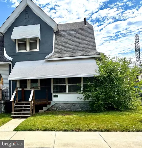 14 Cedar St, Marcus Hook, PA 19061