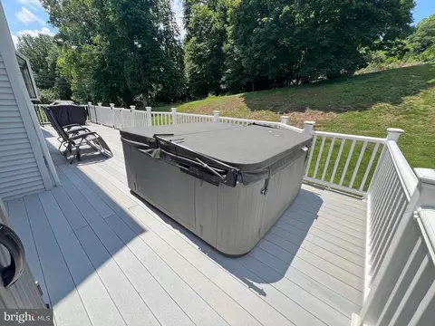 Exterior - 4206 Upland Dr, Boothwyn, PA 19061 photo 6 of 16