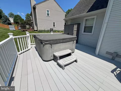 Exterior - 4206 Upland Dr, Boothwyn, PA 19061 photo 5 of 16