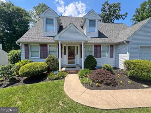 Exterior - 4206 Upland Dr, Boothwyn, PA 19061 photo 2 of 16