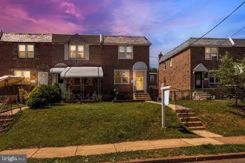 323 Spruce St, Glenolden, PA 19036
