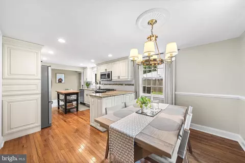 Dining - 411 Sugartown Rd, Wayne, PA 19087 photo 1 of 2