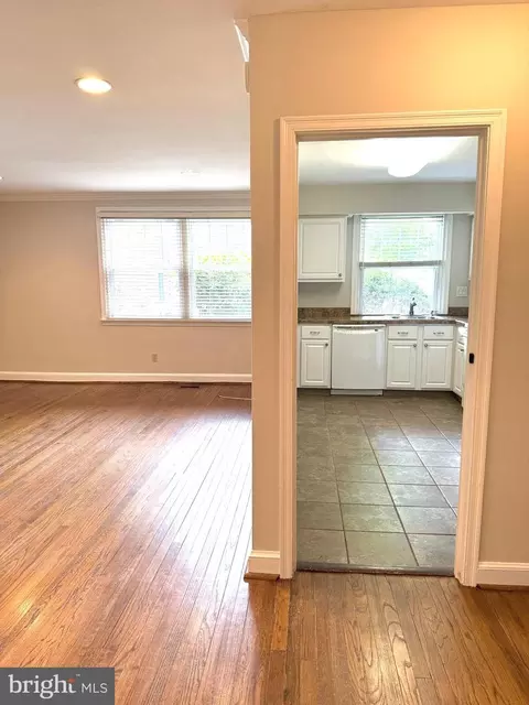 500 E Lancaster Ave # 108A, Wayne, PA 19087