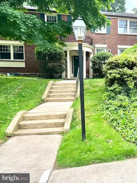500 E Lancaster Ave # 108A, Wayne, PA 19087