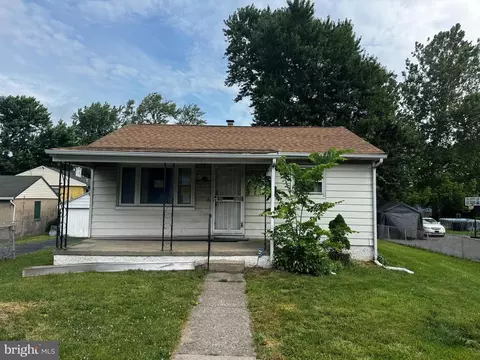 2426 Bethel Rd, Chester, PA 19013