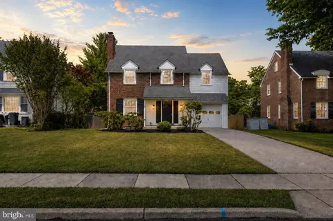 5015 Smithfield Rd, Drexel Hill, PA 19026