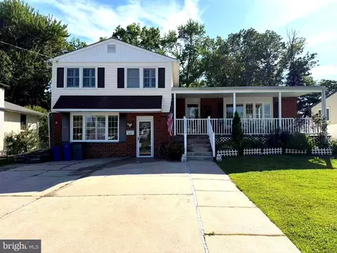 649 Hutchinson Ter, Holmes, PA 19043