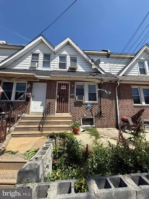 7123 Seaford Rd, Darby, PA 19082