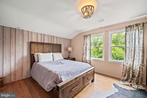 Bedroom - 118 Walnut Ave, Wayne, PA 19087 photo 6 of 6