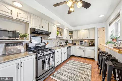 Kitchen - 316 E Thomson Ave, Springfield, PA 19064 photo 1 of 2