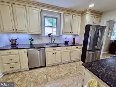 Kitchen - 310 Butler Rd, Springfield, PA 19064 photo 1 of 4