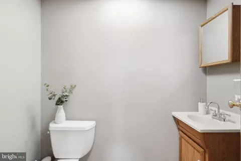 Bath - 2437 W Colonial Dr, Upper Chichester, PA 19061 photo 5 of 5