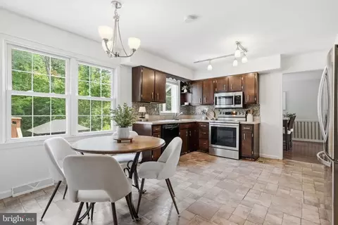 Kitchen - 2437 W Colonial Dr, Upper Chichester, PA 19061 photo 2 of 3