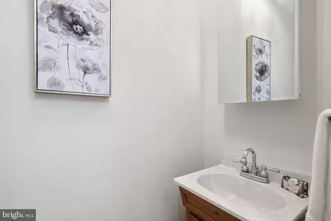 Bath - 2437 W Colonial Dr, Upper Chichester, PA 19061 photo 1 of 5