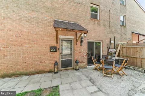 65 Park Valley Ln #65, Brookhaven, PA 19015