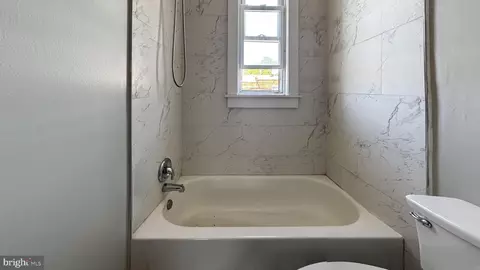 242 Margate Rd, Upper Darby, PA 19082 photo 3