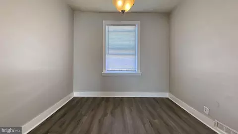 242 Margate Rd, Upper Darby, PA 19082 photo 9