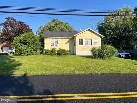 1837 Larkin Rd, Boothwyn, PA 19061