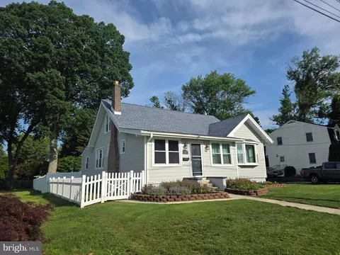 1151 Villanova Ave, Swarthmore, PA 19081