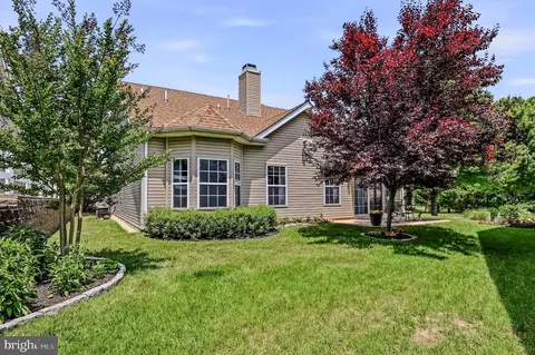 Exterior - 10 Irwin Dr, Ogden, PA 19061 photo 5 of 7