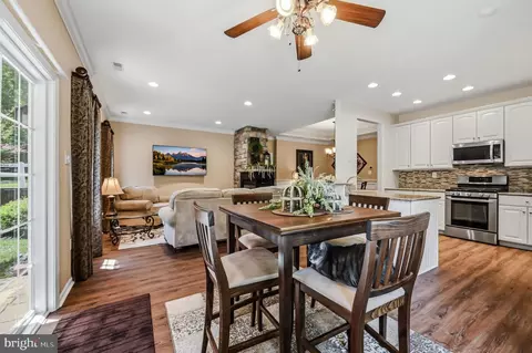 Dining - 10 Irwin Dr, Ogden, PA 19061 photo 2 of 4
