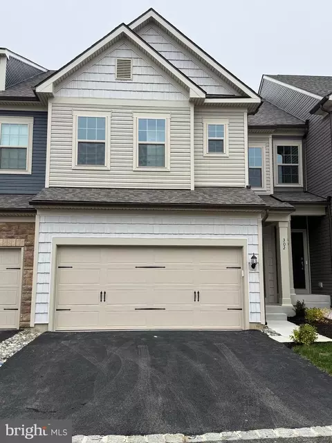 302 Milton Stamp Dr, Glen Mills, PA 19342