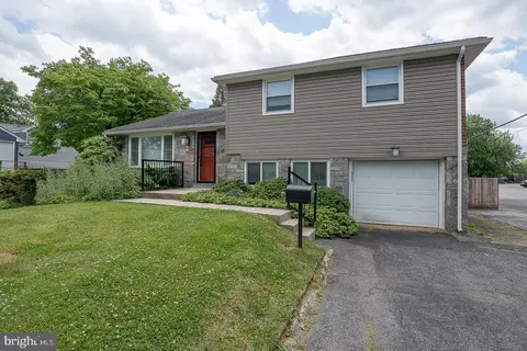 20 Fairview Rd, Swarthmore, PA 19081