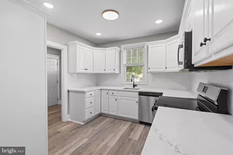 Other - 901 Ormond Ave, Drexel Hill, PA 19026 photo 4 of 10