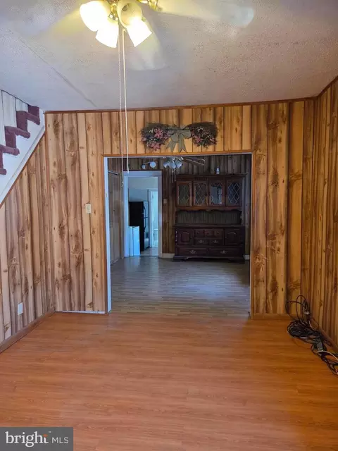 Entry Way - 22 4th St, Brookhaven, PA 19015 photo 1 of 3