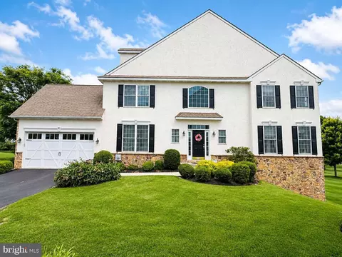 22 Sharpley Dr, Chadds Ford, PA 19317
