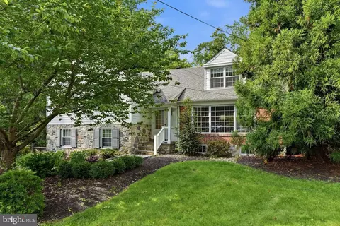 209 Hardwicke Ln, Villanova, PA 19085