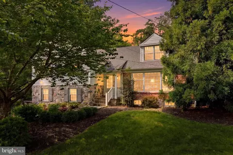 209 Hardwicke Ln, Villanova, PA 19085