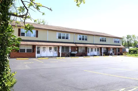 601 Country Ln, Morton, PA 19070
