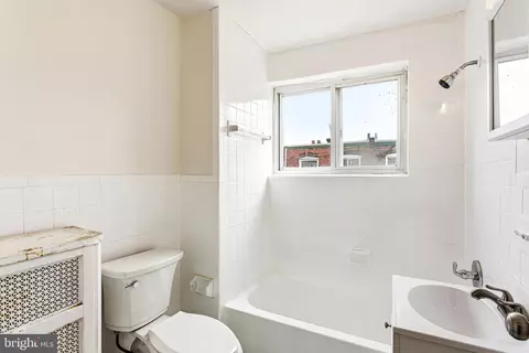 Bath - 7018 Atlantic Ave, Darby, PA 19082 photo 1 of 1