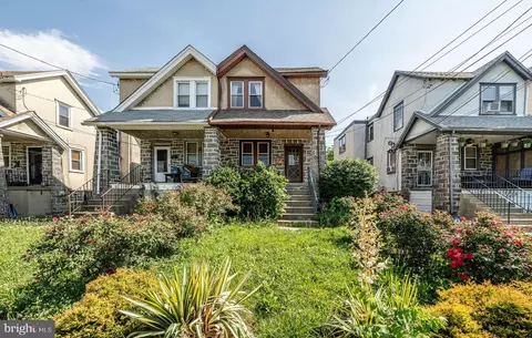 7737 Parkview Rd, Darby, PA 19082